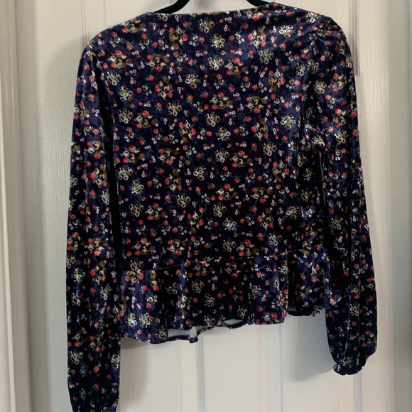 Velvet corset style top-EUC - Picture 4 of 6